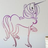 Mur chambre fille pochoir licorne peint gp