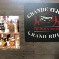 Pochoir grange terre rhum style pochoir