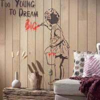 Pochoir mural street art fille you re never too young to dream big style pochoir